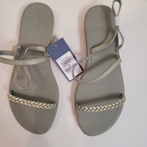 Universal Thread Braided Strap Sandals - Gray and Cream